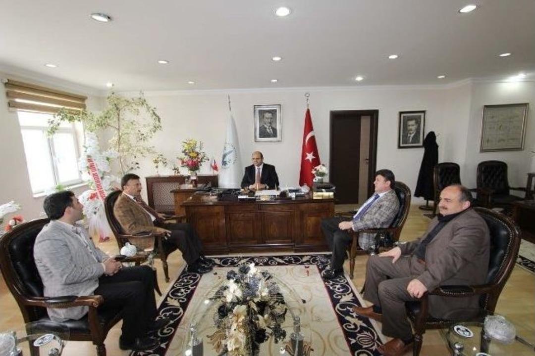 Başkan Orhan&rsquo;a Ziyaret&ccedil;i Akını