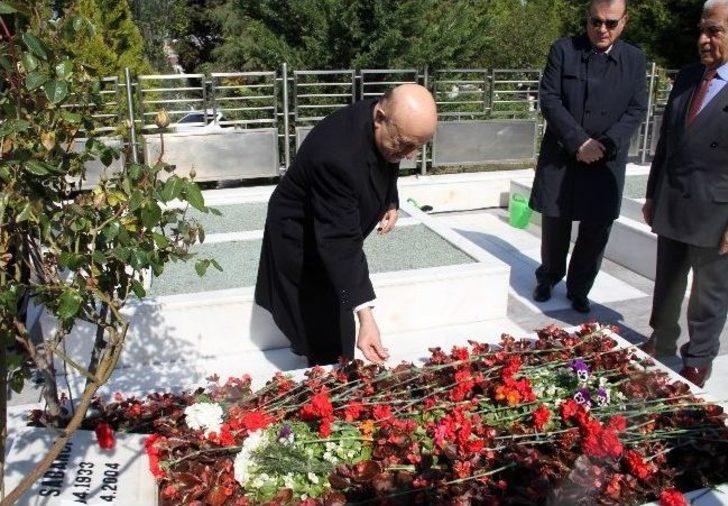 Sakıp Sabancı Mezarı Başında Anıldı G4