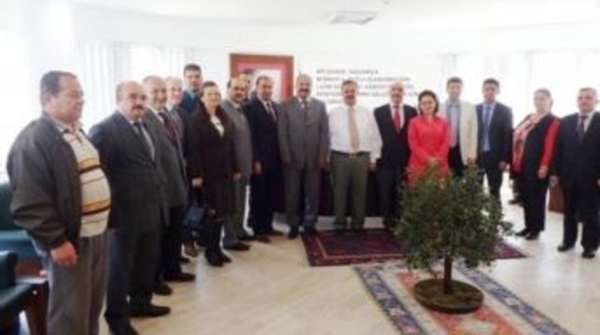 Burhaniye&rsquo;de Başkan Uysal&rsquo;dan Eğitime Destek S&ouml;z&uuml;