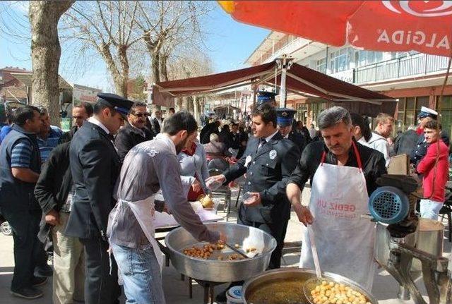 Şehit Polisler İçin Lokma Hayrı