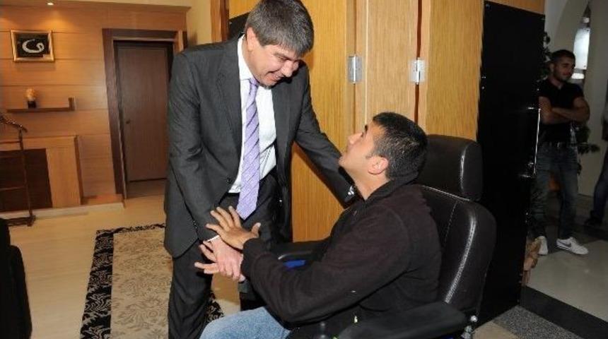 Başkan T&uuml;rel&rsquo;e Ziyaret&ccedil;i Akını