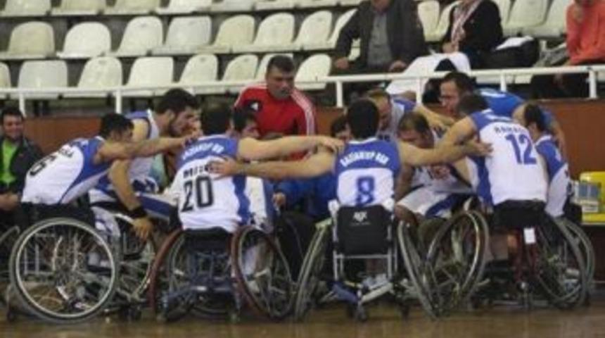 Engelli Basketbolcular İstanbul&rsquo;a Gidiyor