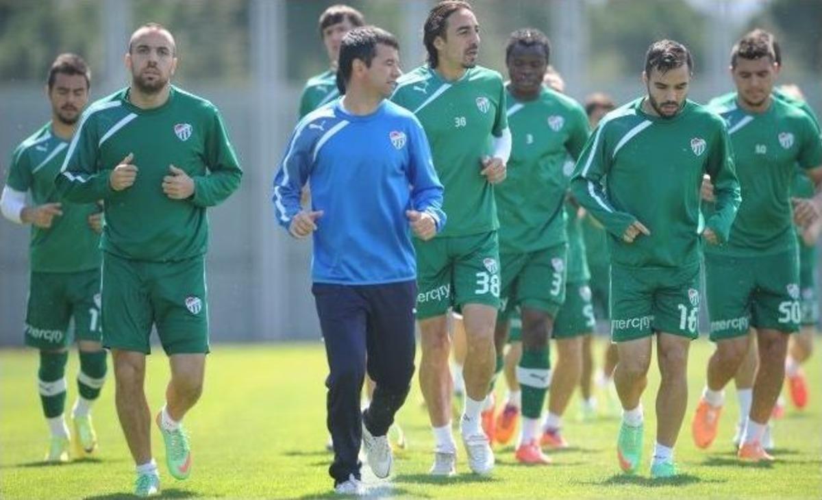 Bursaspor Kasımpaşa Ma&ccedil;ının Hazırlıklarını S&uuml;rd&uuml;r&uuml;yor