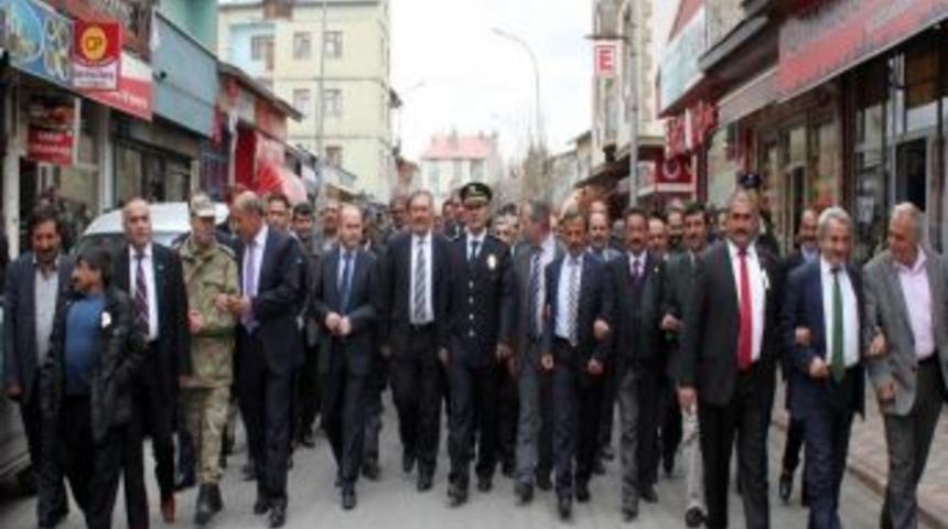 Pasinler&rsquo;de Polis Haftası Kutlamaları