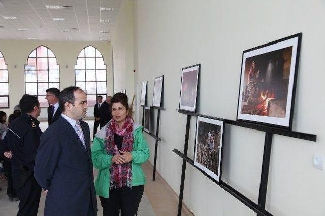 Ahlat&rsquo;ta Fotoğraf Sergisi 1