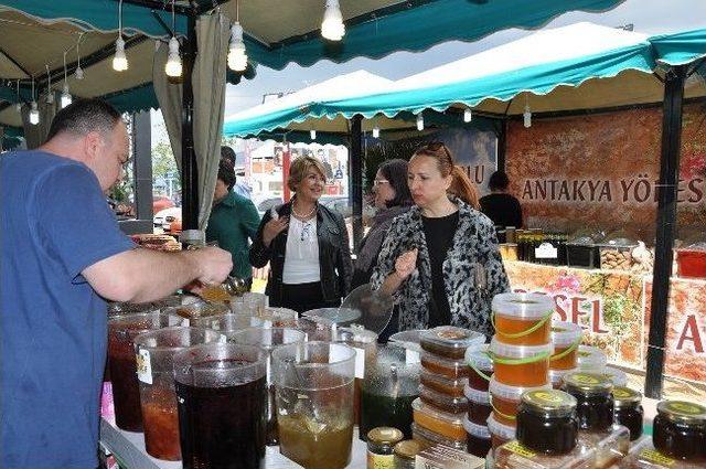Yöresel Ürünler İzmir de Görücüye Çıktı 2