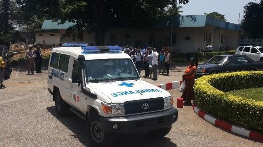 Batı Afrika &Uuml;lkelerinde Kırsal Kesim Halkının Sağlık Hizmetlerine Erişimine &Ouml;nemli Destek