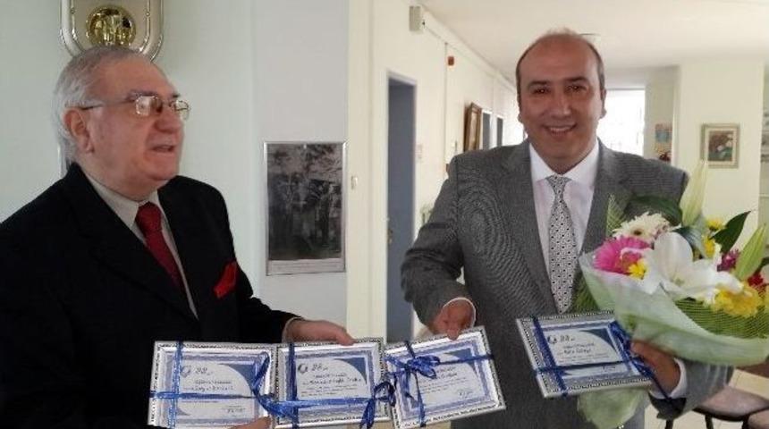 Medıcana &Ccedil;alışanlarından Yaşlılara Anlamlı Armağan