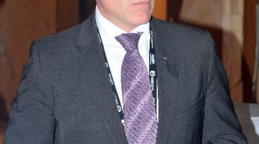 Bubka: "t&uuml;rkiye, Atletizmde B&uuml;y&uuml;k Bir Potansiyele Sahip"