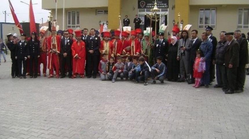 T&uuml;rk Polis Teşlkilatı&rsquo;nın 169. Yılı Doğanşehir&rsquo;de De Kutlandı