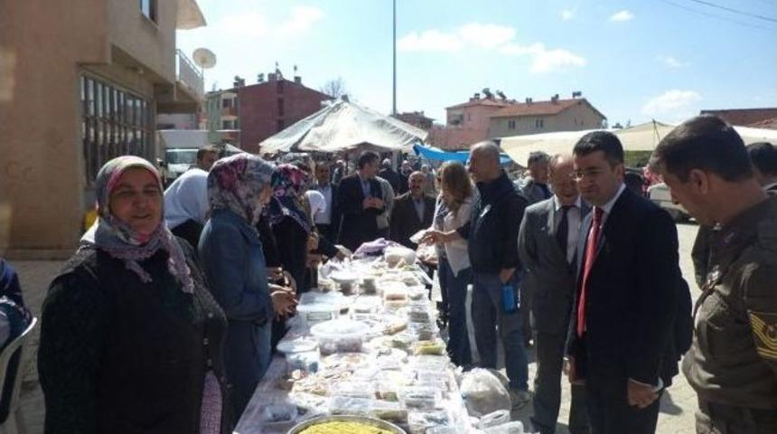 Kur&rsquo;an Kursu A&ccedil;mak İ&ccedil;in Kermes D&uuml;zenlendi