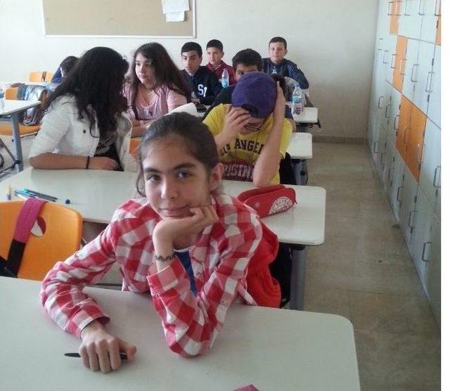 Cumhuriyet Ortaokulu Uluslararası Bilim Temelleri Bilgi Yarışması’na Katıldı 2