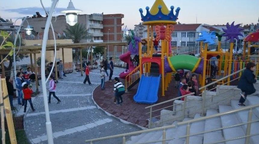 S&ouml;ke'de &Ccedil;eltik&ccedil;i Mahallesi Sakinleri &lsquo;adalet' Parkını &Ccedil;ok Sevdi