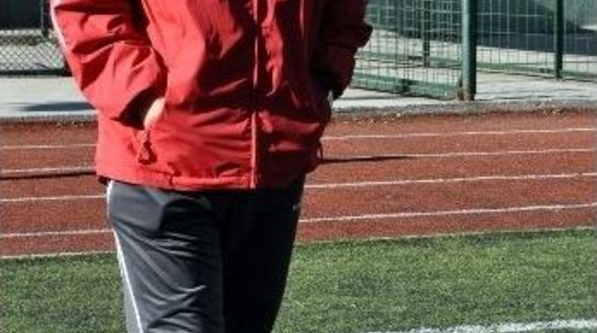 Kozlu Belediyespor, &Ccedil;atal&ccedil;aspor Ma&ccedil;ı Hazırlıkları S&uuml;r&uuml;yor