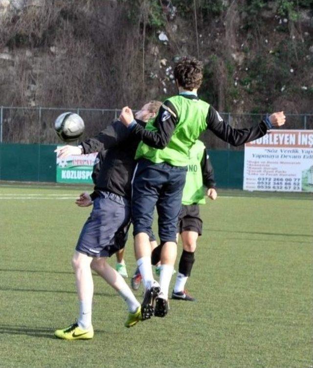 Kozlu Belediyespor, &Ccedil;atal&ccedil;aspor Ma&ccedil;ı Hazırlıkları S&uuml;r&uuml;yor 1
