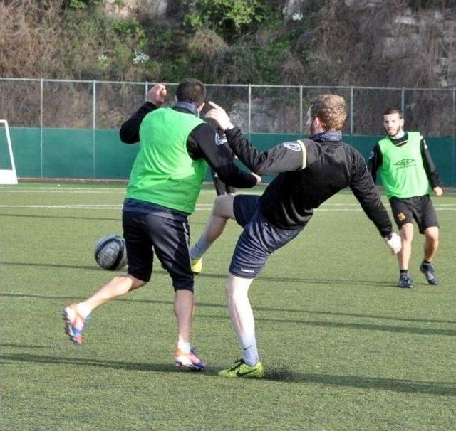 Kozlu Belediyespor, &Ccedil;atal&ccedil;aspor Ma&ccedil;ı Hazırlıkları S&uuml;r&uuml;yor 2