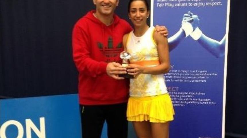 Milli Tenis&ccedil;i B&uuml;y&uuml;kak&ccedil;ay, Itf&rsquo;nin İnternet Sitesinde Manşete &Ccedil;ıktı