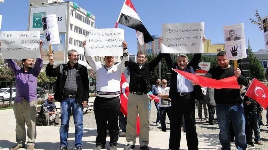 Mısır'da 528 Kişinin Idama Mahkum Edilmesi