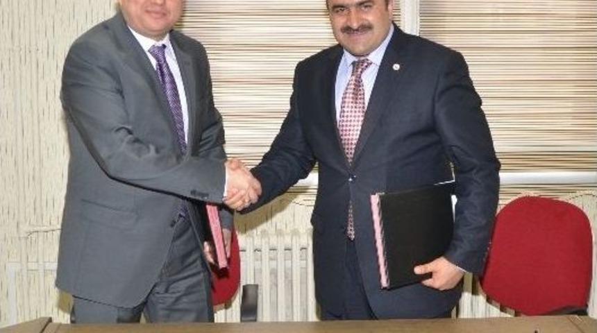 Asp İl M&uuml;d&uuml;rl&uuml;ğ&uuml; İle Tuik Van B&ouml;lge M&uuml;d&uuml;rl&uuml;ğ&uuml; Arasında İşbirliği Protokol&uuml; İmzalandı