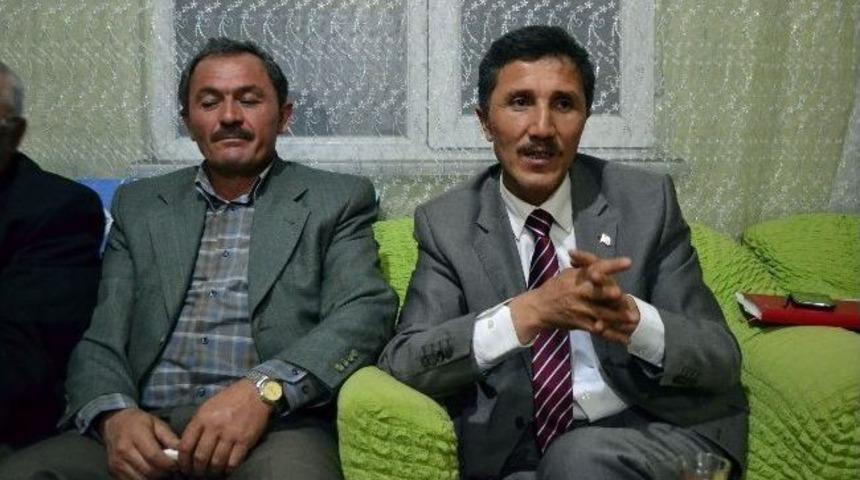 Başkan Kaya Teşekk&uuml;r Turlarını S&uuml;rd&uuml;r&uuml;yor