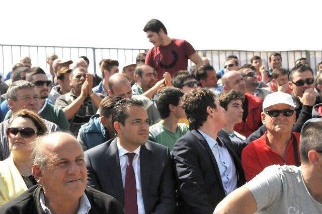 Bornova da Başkan Atila Amat&ouml;rlerle Elele 1