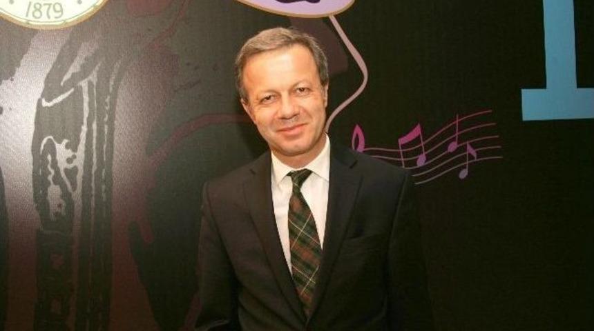 Siyaset&ccedil;iye 'ses Ko&ccedil;u' &Ouml;nerisi