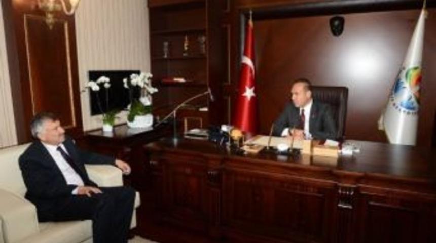 S&ouml;zl&uuml;: "adana İ&ccedil;in Birlikte &Ccedil;alışacağız"