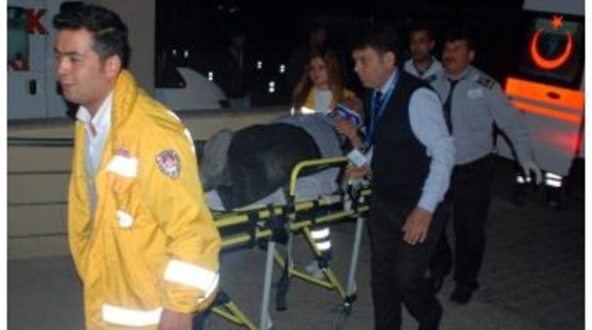 Otomobil Takla Attı: 3 Yaralı