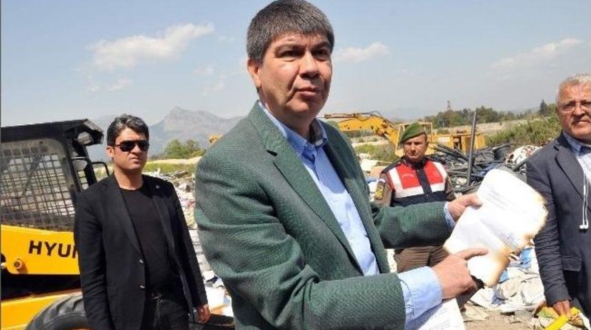 Antalya'da Belediyeye Ait Resmi Evrakların Yakıldığı İddiaları