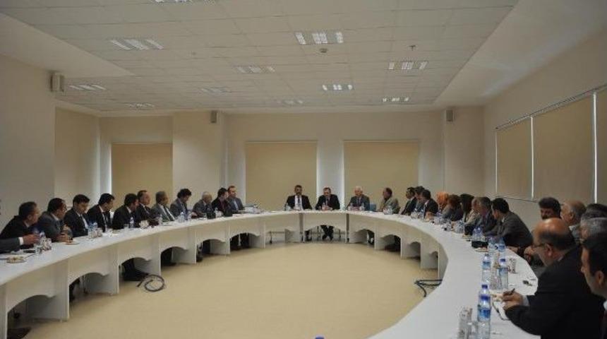 İl Milli Eğitim M&uuml;d&uuml;r&uuml; Talas&rsquo;ta G&ouml;rev Yapan Okul M&uuml;d&uuml;rleriyle Bir Araya Geldi