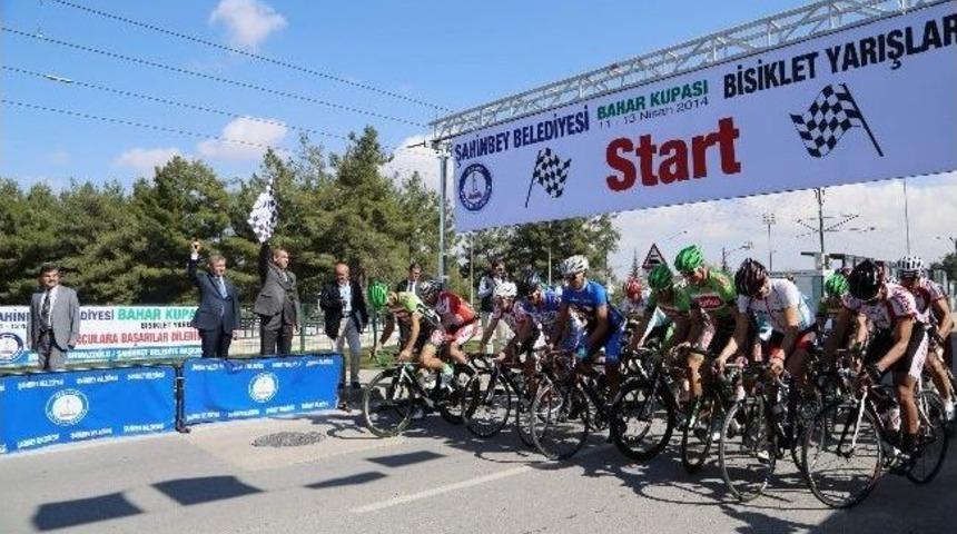 Şahinbey Belediyesi &lsquo;bahar Kupası&rsquo; Bisiklet Yarışı Başladı
