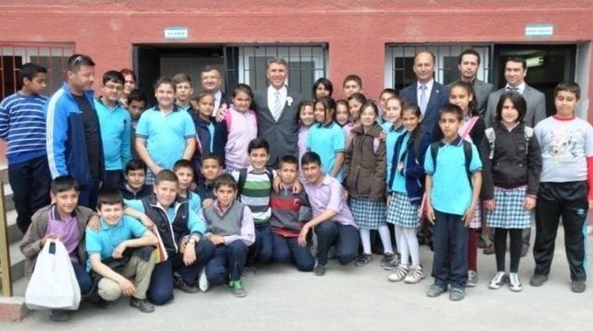 &Ouml;demiş Cumhuriyet Ortaokulu, Kaymakam D&ouml;lek&rsquo;i Ağırladı