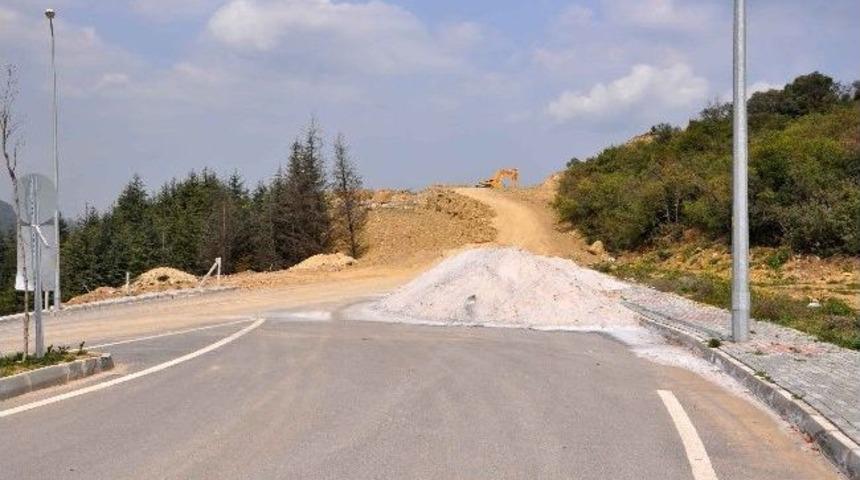 B&uuml;y&uuml;kşehir Arızlı&rsquo;ya Duble Yol Yapıyor