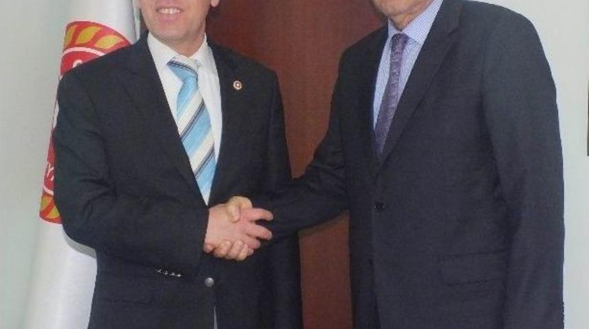 Milletvekili Vural Kavuncu'dan Başkan Yılmaz'a Tebrik Ziyareti