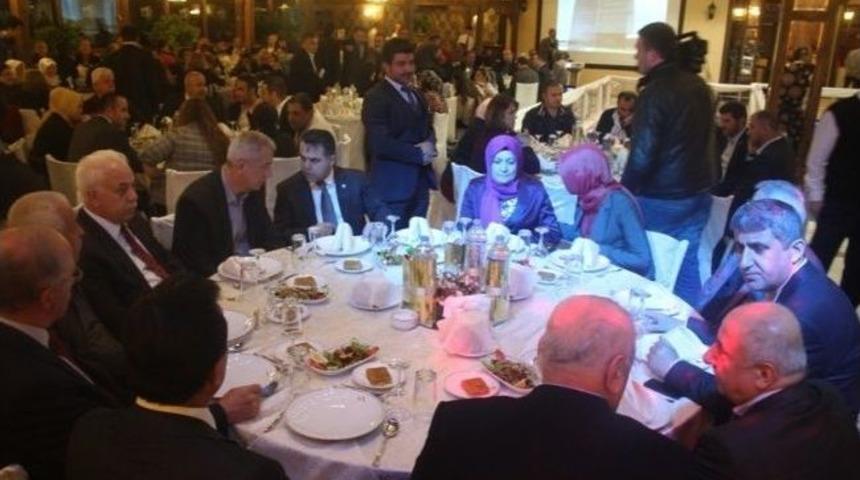 Başkan Aksoy&rsquo;dan Teşekk&uuml;r Yemeği