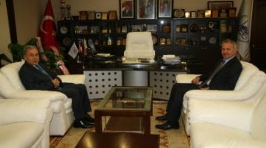 Vali B&uuml;y&uuml;k&rsquo;ten Başkan Dişli&rsquo;ye &ldquo;hayırlı Olsun&rdquo; Ziyareti