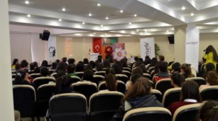 Aktiffelsefe&rsquo;den Değerler Konferansı