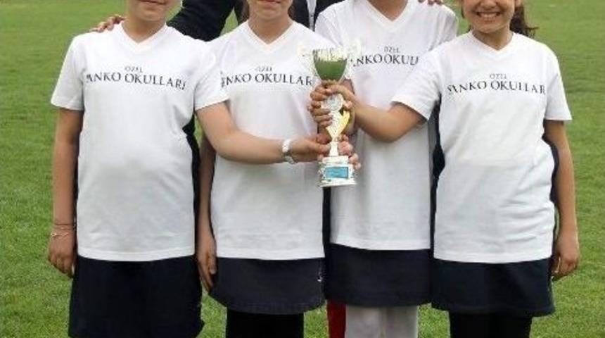 &Ouml;zel Sanko Okulları Takımlarının, Bocce M&uuml;sabakası Başarısı