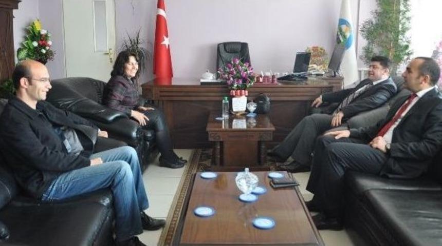 Kaymakam Tikdağ Yetişkin Ve Safalı&rsquo;yı Tebrik Etti