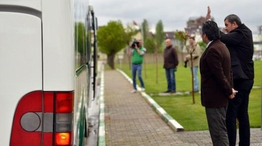 Bursaspor Kasımpaşa Ma&ccedil;ı İ&ccedil;in İstanbul&rsquo;a Gitti