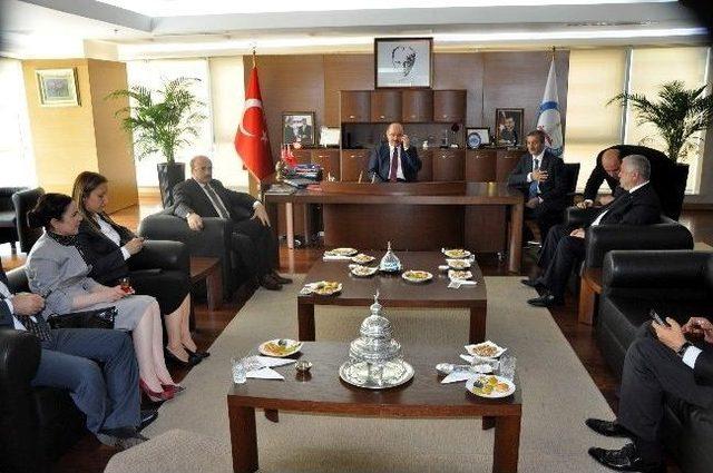 &Ccedil;elik&rsquo;ten Başkan Tahmazoğlu&rsquo;na Hayırlı Olsun Ziyareti 1