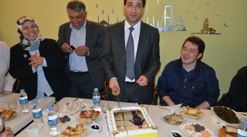 Osmancık Devlet Hastanesi Başhekimine S&uuml;rpriz Doğum G&uuml;n&uuml;