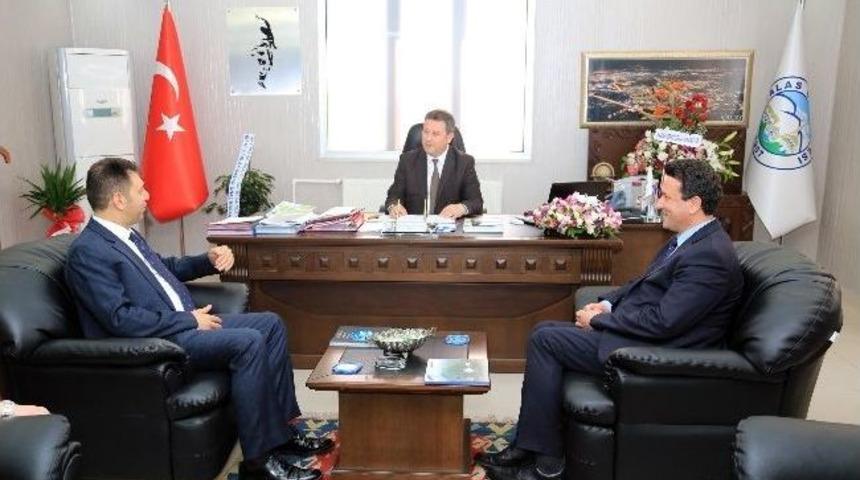 Başkan Palancıoğlu'na B&uuml;y&uuml;k İlgi