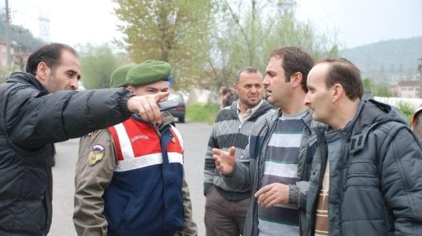 &Ccedil;ocuğunu Kurtarmak İsterken Canından Oluyordu