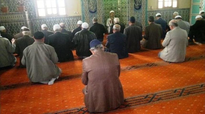 Hisarcık&rsquo;ta Cuma Namazı Sonrası Yağmur Duası