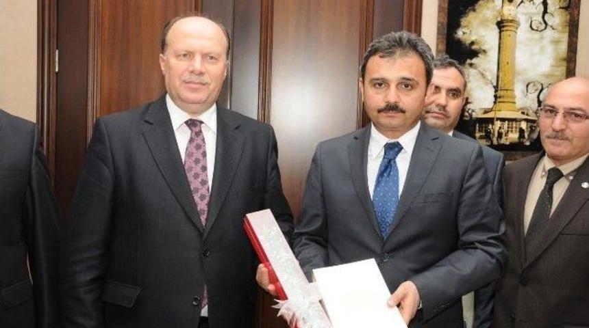 &Ccedil;orum M&uuml;ft&uuml;s&uuml; Aşık&rsquo;tan Başkan K&uuml;lc&uuml;&rsquo;ye Ziyaret