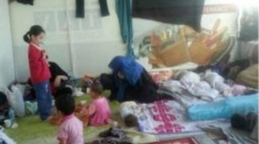 Uygur T&uuml;rklerinin T&uuml;rkiye&rsquo;ye Kabul Bekleyişi S&uuml;r&uuml;yor