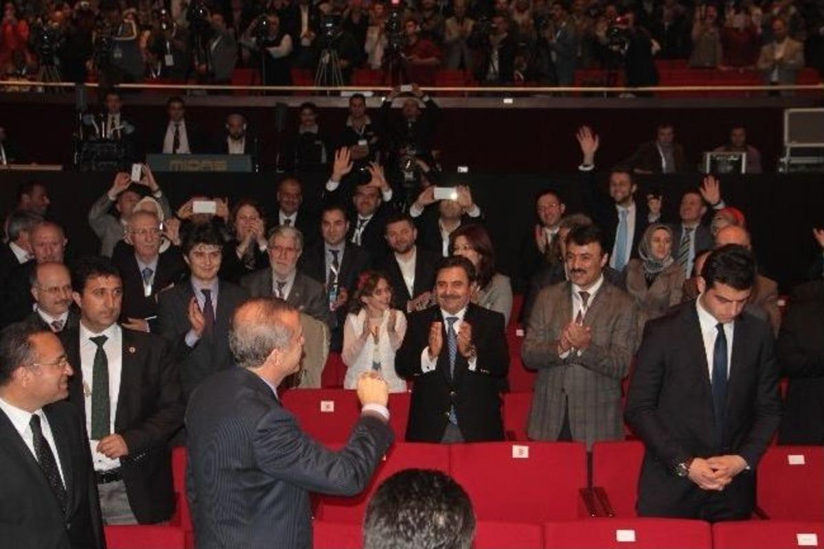 Başbakan Erdoğan: &ldquo;17 Aralık Operasyonu Bal Gibi Darbe Girişimidir"