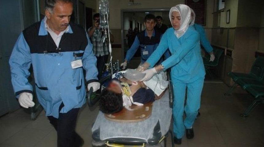 Dershanenin 6. Katından D&uuml;şen Gen&ccedil; Ağır Yaralandı