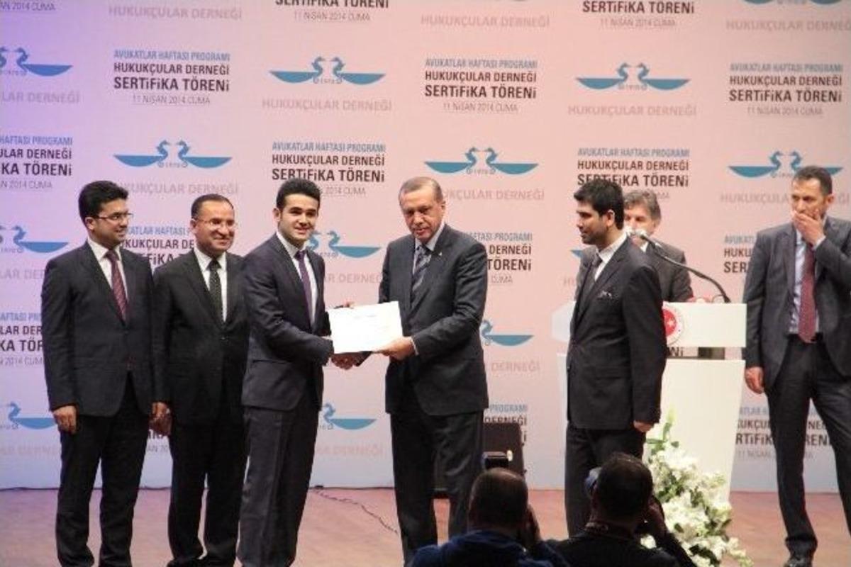 Başbakan Erdoğan, Hukuk Okulu 2. Sertifika T&ouml;renine Katıldı